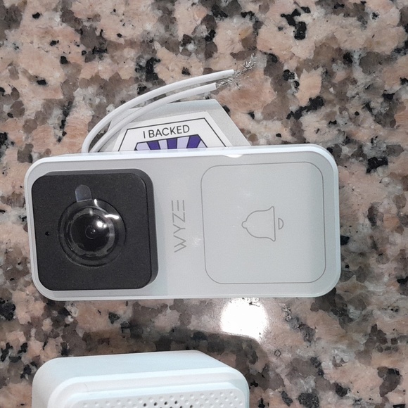 Wyze video doorbell - Picture 3 of 5